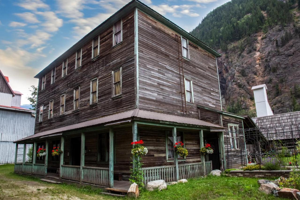 Three Valley Lake Chateau Revelstoke Dış mekan fotoğraf